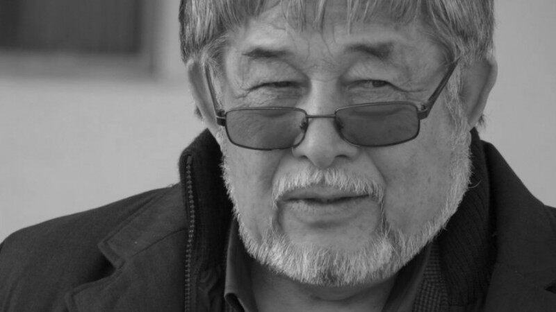 «Қолдана білсең, күлкі де – қару» деген сатирик Көпен Әмірбек өмірден озды