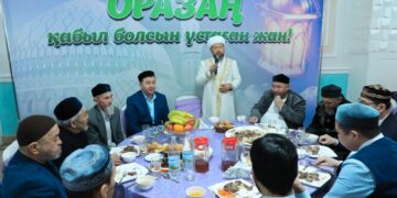 Муфтий провел ифтар для жителей столицы