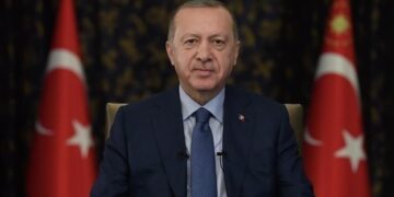 Эрдоган поздравил зарубежных лидеров с праздником Рамазан