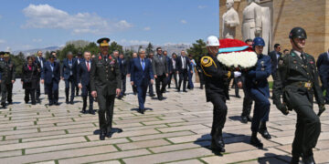 Токаев посетил мавзолей Ататюрка