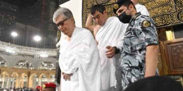 В сети разместили видео входа Главы государства внутрь Каабы