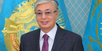 Президент поздравил казахстанцев с Днем Конституции