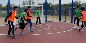 Мешіт жанынан футбол алаңы ашылды