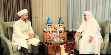 Муфтий провел встречу с министром по делам Ислама, призыва и наставления Саудии