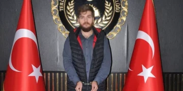 Еліміз арқылы Иранға жалған құжаттармен өткен лаңкес ұсталды