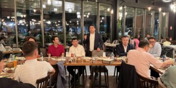 ҚМДБ өкілі Кайсеридегі қазақ студенттерімен кездесті