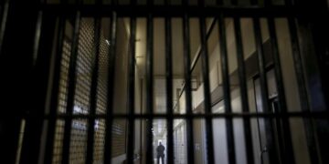 Қырғызстанда педофилдерді өлім жазасына кесу ұсынылды