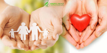 Азиялық қыздар үйдегі мүшеге конча Линда қызды жігіті үлкен фаллуспен көтеріп жатыр