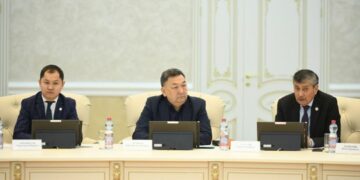Серик Егизбаев провел встречу с представителями управлений ЗКО