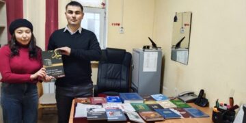Тергеу изоляторына діни кітаптар сыйға тартылды