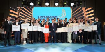 В столице наградили победителей гранта «Тәуелсіздік ұрпақтары»