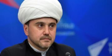 Российский муфтий назвал сожжение Корана в Швеции актом сатанизма