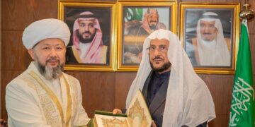 Муфтий встретился с министром по делам ислама, призыва и наставления КСА