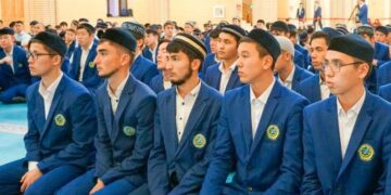 Лучшим студентам медресе ДУМК будут выплачивать стипендии