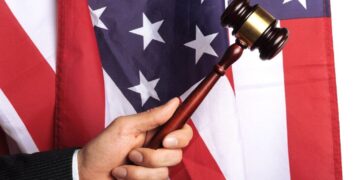 В США сторонника Исламского государства к 18 годам заключения