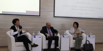 Қазақ тілін ғылым тілі ретінде дамытуға не кедергі?