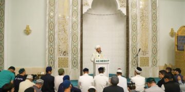 Бас мүфти «Aq Meshit» жамағатына насихат айтты