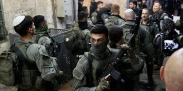 Израильская полиция вновь не впустила палестинцев в мечеть «Аль-Акса»
