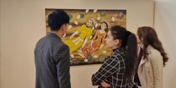 В Ташкенте открылась выставка художников стран-членов ТЮРКСОЙ