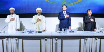 Дархан Кыдырали выступил на V Республиканском форуме имамов