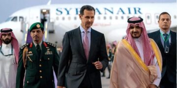 Выход из изоляции: Асад впервые за 13 лет прибыл на арабский саммит