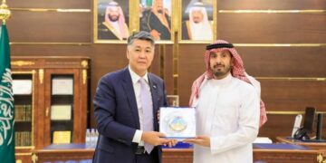 В Эр-Рияде обсудили вопросы сотрудничества между университетами Медины и «Нур-Мубарак»