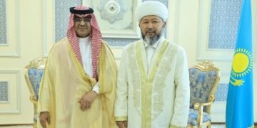 Муфтий и посол КСА в РК обсудили вопросы хаджа и умры