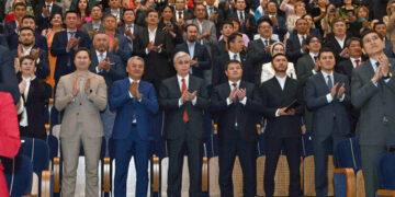 Мемлекет басшысы «Жошы хан» спектакліне барды