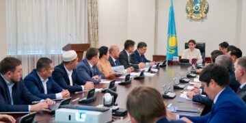 В Үкімет Үйі обсудили вопросы государственной политики в религиозной сфере