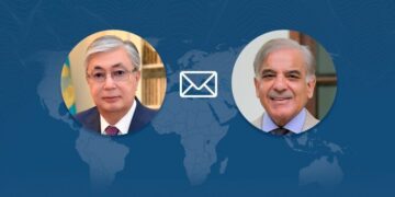 Токаев поздравил пакистанцев с Днем независимости