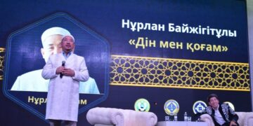 Имам Нурлан Асанов провел встречу с жителями Караганды