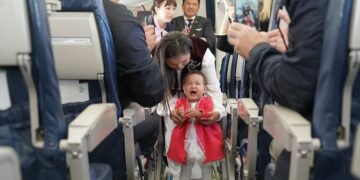 «Тұсау кесер» впервые провели на борту самолета