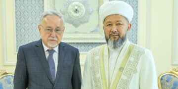 Бас мүфти Польша Республикасының елшісімен жүздесті