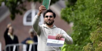 Ирак потребовал от Швеции экстрадиции Салвана Момики