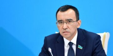 Әшімбаев: Қасиетті кітаптарды өртеу – дұшпандықты қоздыратын вандализм