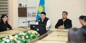 «Білімді жас – ел ертеңі» тақырыбында кездесу өтті