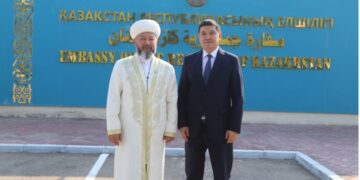 Муфтий встретился с послом РК в ОАЭ