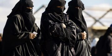 Штрафы за паранджу и объемные бороды могут ввести в Кыргызстане