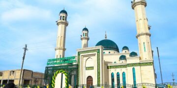 В Арыси открыли новую мечеть и центр подготовки чтецов Корана