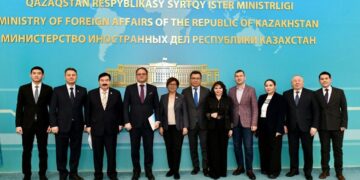 МИД РК: В 2023 году были эвакуированы и доставлены 400 казахстанцев