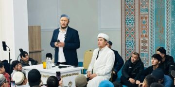 РАНТ мүшесі «Бекет ата» мешінде жамағатпен кездесті