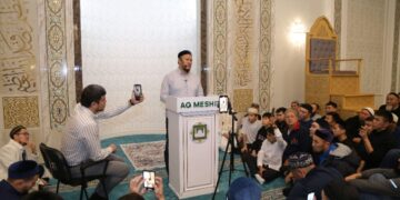 Арман Қуанышбаев Астана жамағатымен жүздесті