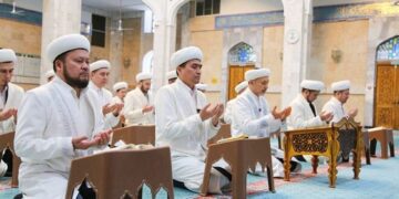 Имамы Алматы посвятили Коран духам предков