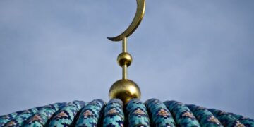 Мать наказали за поведение дочери в мечети в Жамбылской области