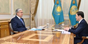 Президенту Казахстана доложили о возврате активов в страну