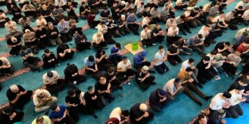 В мечетях страны прошла одновременная молитва с джамаатом