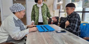 Тоғызқұмалақшы Сәуле апай