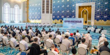 Қариларға ижаза куәлігі берілді