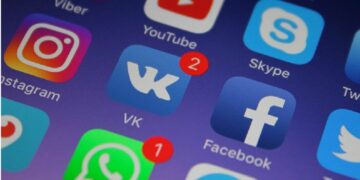 В Узбекистане ограничили активность имамов в социальных сетях