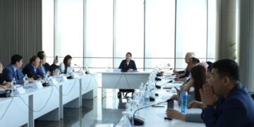 ЛГБТ-ға қарсы петиция екінші отырыста қаралды